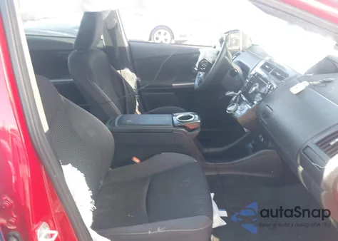 2015 Toyota Prius V Three z USA, uszkodzony, nr VIN JTDZN3EU8FJ034356